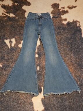 Vibrant Medium Blue Wide-Leg Flare Jeans